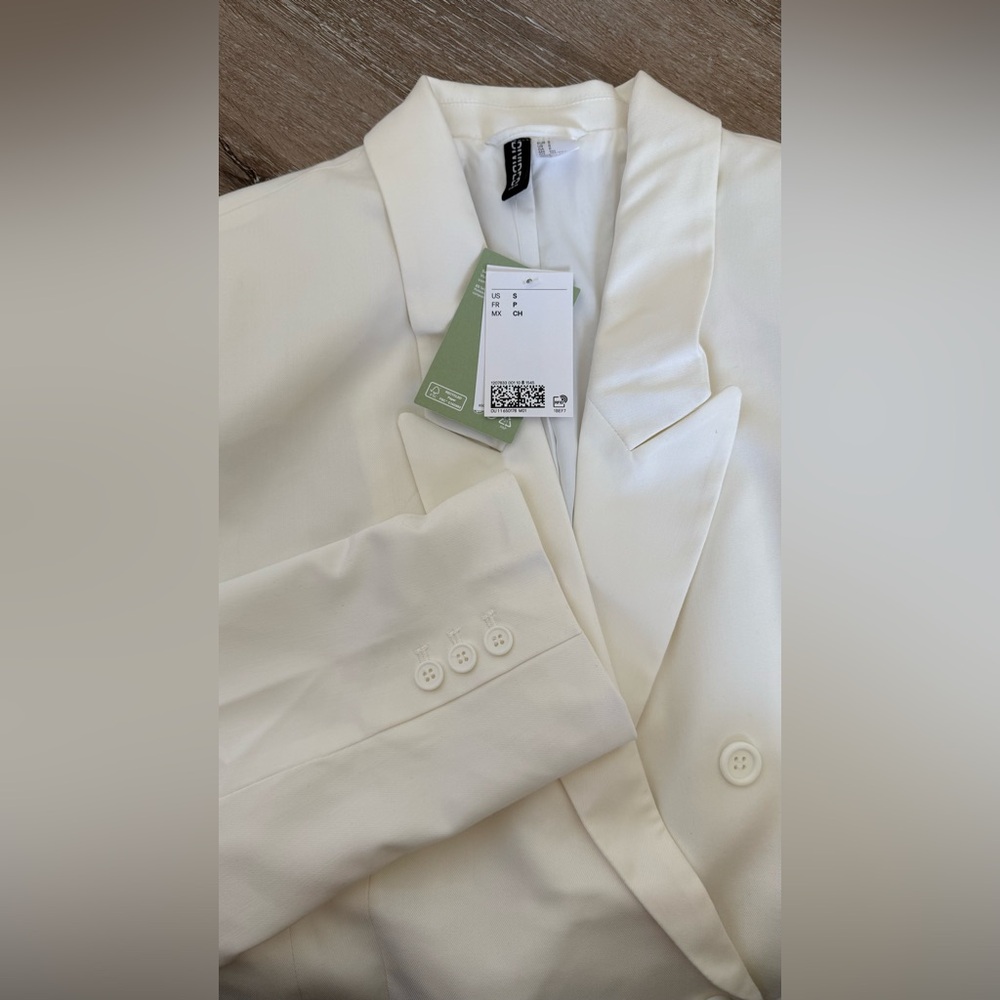 H&M NWT Elegant White Double-Breasted Women's Blazer size S - Picture 4 of 7